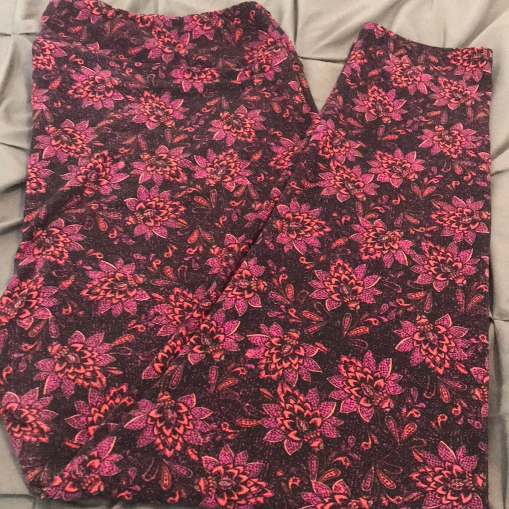 LuLaRoe used TC2 leggings